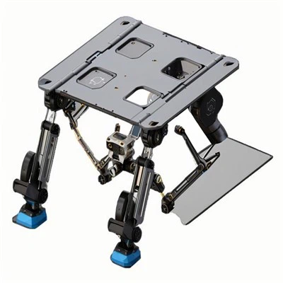 Üç eksenli hareket platformunun hareket aralığı nedir?